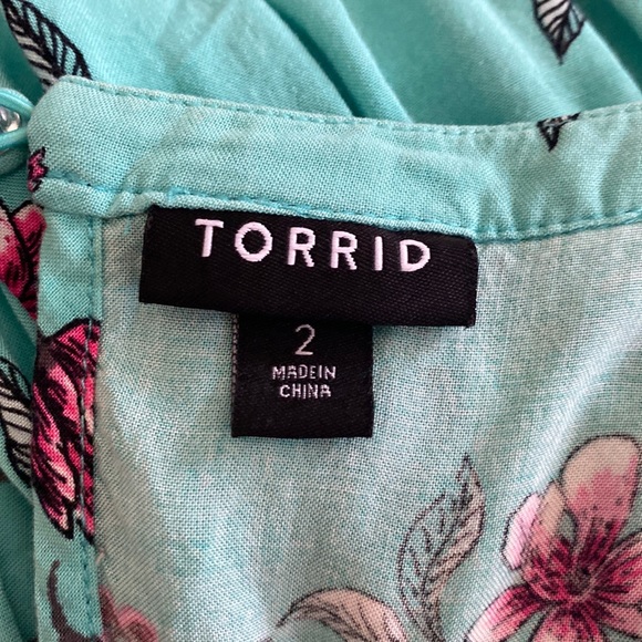 Torrid Fit and Flare Curved Hem Dress - Picture 3 of 6